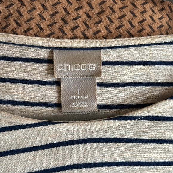 Chico's Black and grey 3/4 Sleeve knit top size 1 - Picture 3 of 3